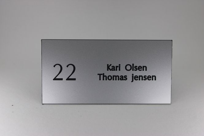 Hovedbilde Postkasseskilt m/ dobbeltsidig tape, aluminium imitasjon plate/s